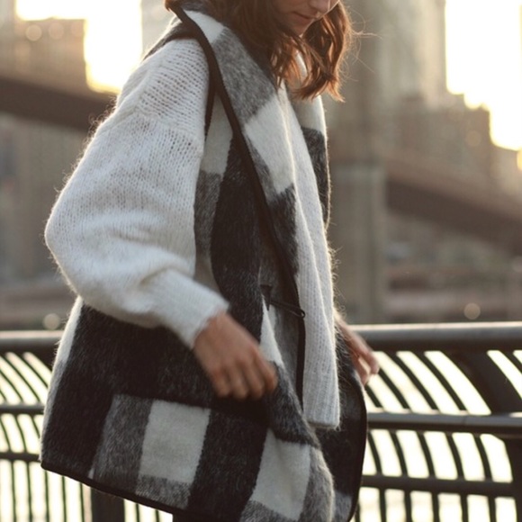 Buffalo Check Vest - Picture 2 of 10